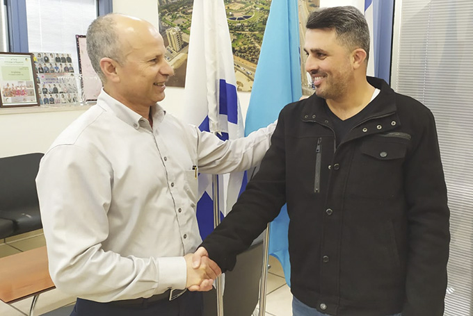 חבר המועצה מטעם סיעת הליכוד מוטי אלוש הצטרף לקואליציה 